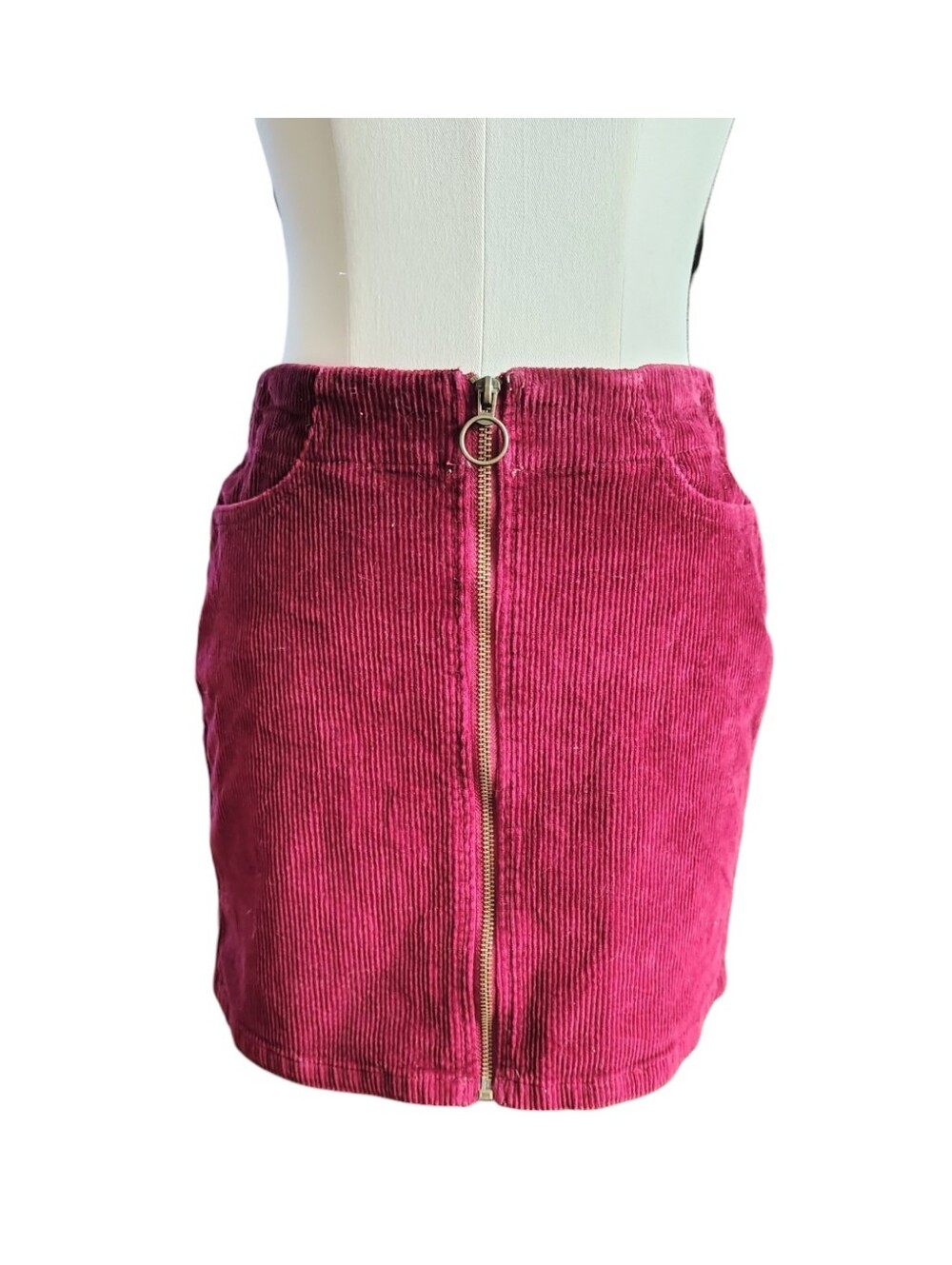 Mudd Wine Red Corduroy Zip Up Straight Line Mini Skirt Size 5 Women's Juniors